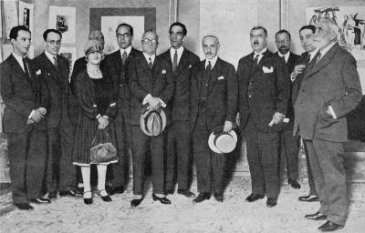 Almada's solo exhibition at the Ibero-American Union, Madrid, 1927.